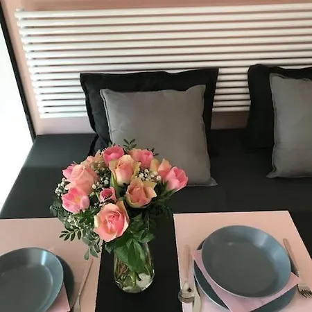 Sunny With Cute Dragon In The Center+parking Διαμέρισμα Λιουμπλιάνα