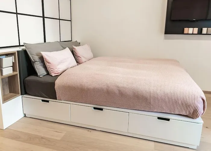 Διαμέρισμα Sunny With Cute Dragon In The Center+parking *