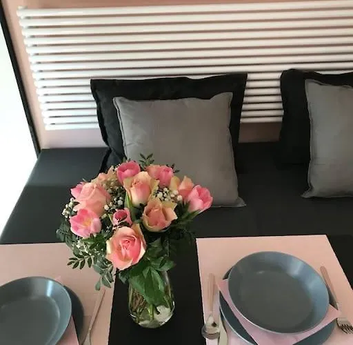 Sunny With Cute Dragon In The Center+parking Appartamento Lubiana